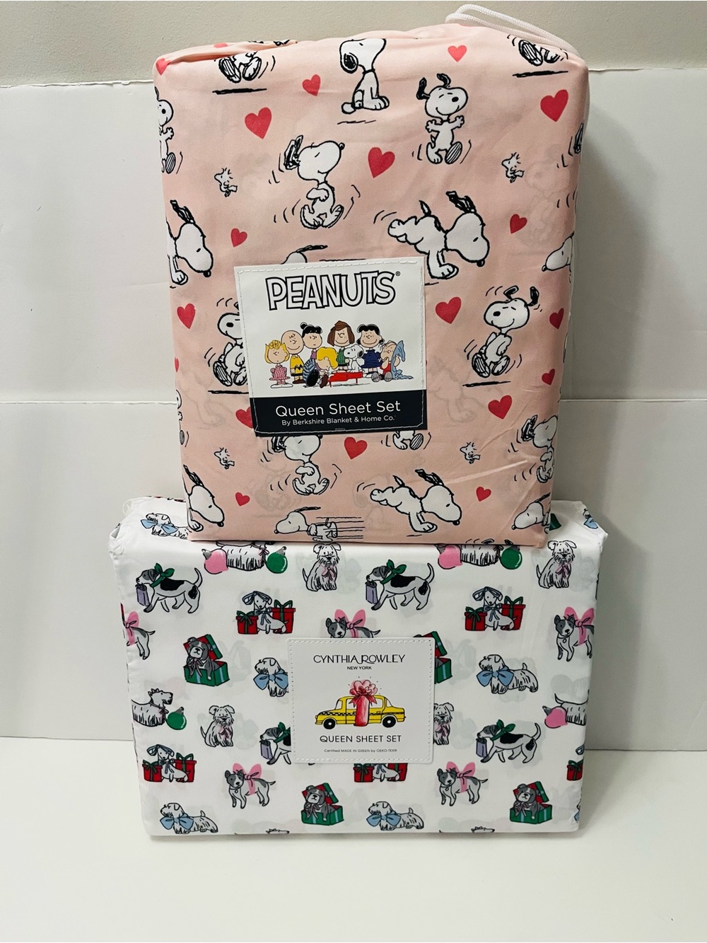 Berkshire Peanuts & Cynthia Rowley Lot of 2 Queen Sheet Sets Christmas Valentine